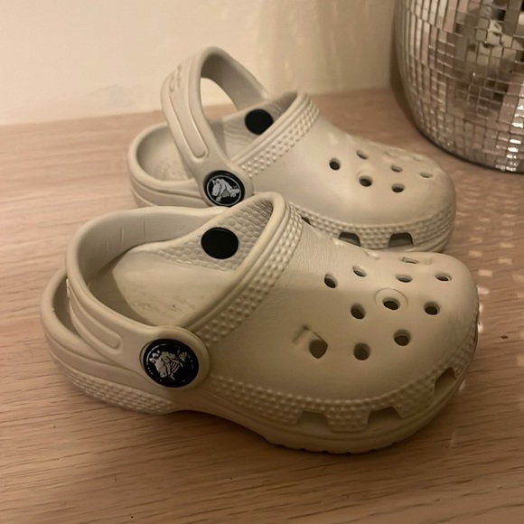 Crocs - Picture 2 of 3